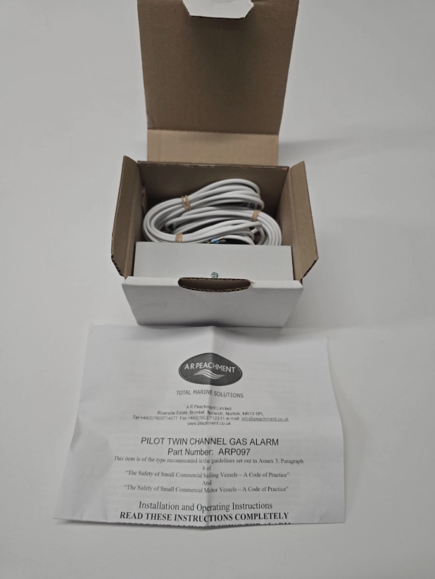 Pilot Twin Channel Gas Alarm with two detector heads (ARP097) - Image 2